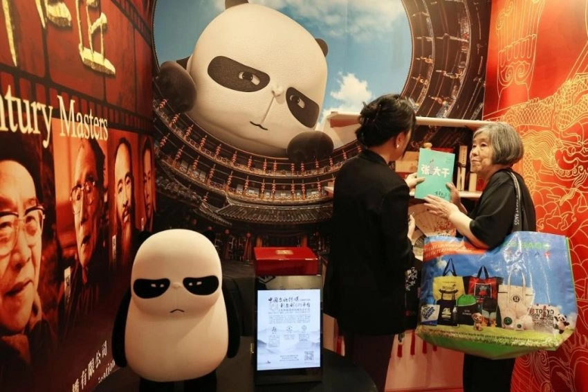 中国语言讲述巨匠精神——《百年巨匠》IP亮相香港国际授权展(图7)