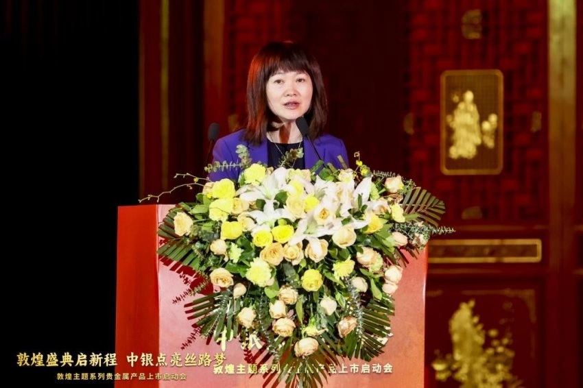 "丝路梦"再启航!敦煌主题贵金属亮相中国工艺美术馆(图4) "丝路梦"再启航!敦煌主题贵金属亮相中国工艺美术馆(图4)