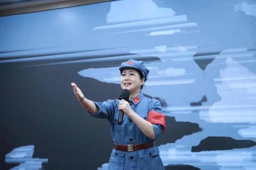 全面贯彻落实《全民阅读促进条例》 红岩书院揭牌仪式暨阅读与人生分享会在京举行(图7)