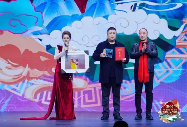 中央新影中学生频道2026《少儿红》华人春晚璀璨收官(图9)