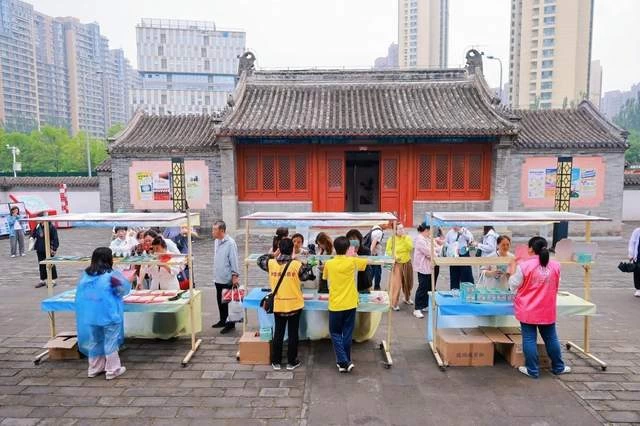 回龙观启动“两庙一街”文明实践带,“15分钟文明圈”服务十余万居民(图7) 回龙观启动“两庙一街”文明实践带,“15分钟文明圈”服务十余万居民(图7)