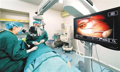 习近平“7·26”重要讲话精神系列解读之三 “八个更”:人民需求的新期盼(图3) 习近平“7·26”重要讲话精神系列解读之三 “八个更”:人民需求的新期盼(图3)