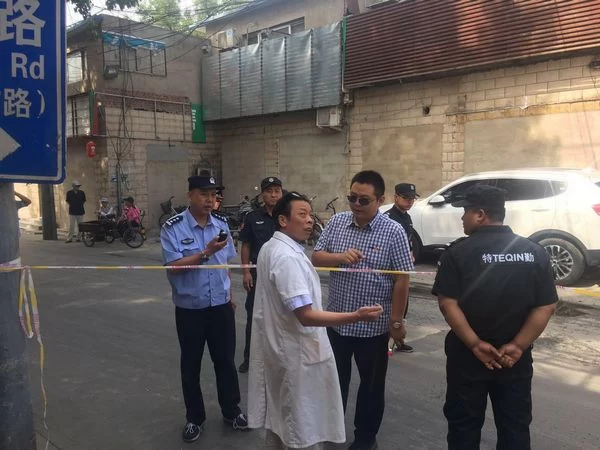 打赢攻坚战 又添新战果 曙光街道完成“开墙破洞”两年整治任务量的233%(图4) 打赢攻坚战 又添新战果 曙光街道完成“开墙破洞”两年整治任务量的233%(图4)