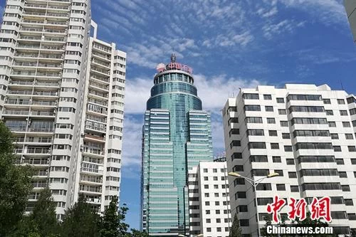 “9.30”调控1年:逾百城收紧楼市 热点城市房价停涨(图2) “9.30”调控1年:逾百城收紧楼市 热点城市房价停涨(图2)
