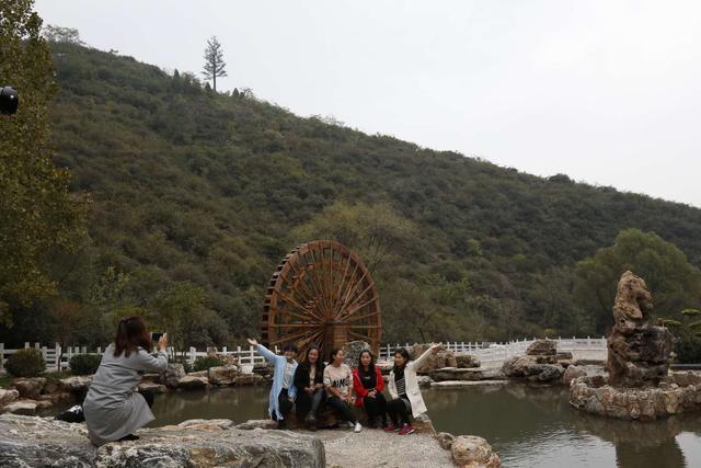 山西省太原市蒙山景区＂十一＂重装迎客(图2)