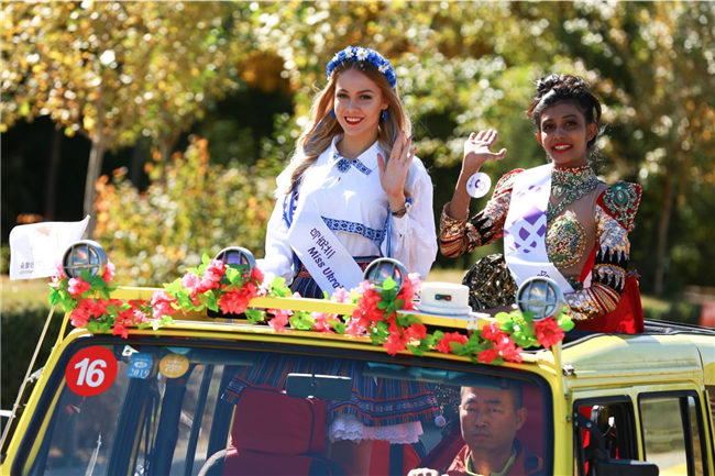 2018环球旅游小姐世界总决赛入城仪式在宁夏中卫市举行(图4)