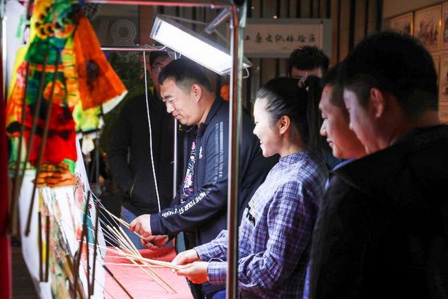 水城迁安展示周暨京迁文创产业协同发展论坛在京召开(图3) 水城迁安展示周暨京迁文创产业协同发展论坛在京召开(图3)
