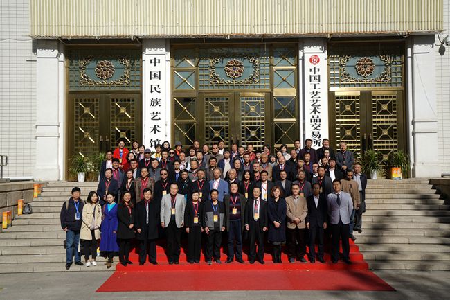 聚焦新农村、讴歌新时代——陈迪忠根书艺术作品展在北京民族文化宫举办(图3) 聚焦新农村、讴歌新时代——陈迪忠根书艺术作品展在北京民族文化宫举办(图3)