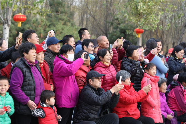 感受民间技艺 体验非遗魅力——京津冀三地民俗文化在这里绽放(图2) 感受民间技艺 体验非遗魅力——京津冀三地民俗文化在这里绽放(图2)