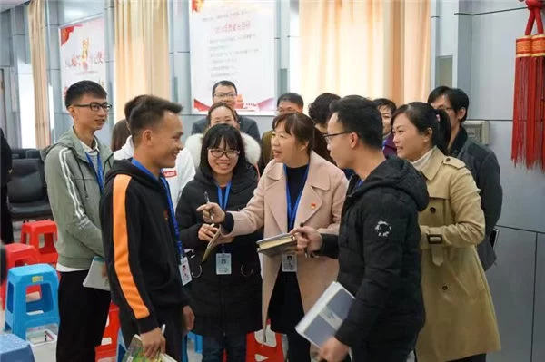 百色市中心血站启动“书香红城”全民阅读活动(图3)