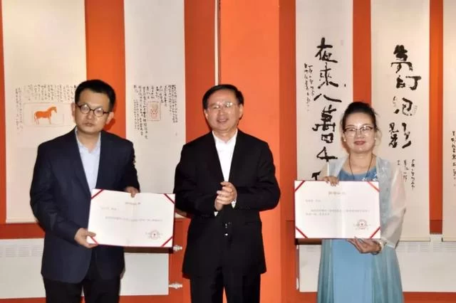 王小宇、王亚林(女)书画展在开明美术馆举行(图10) 王小宇、王亚林(女)书画展在开明美术馆举行(图10)