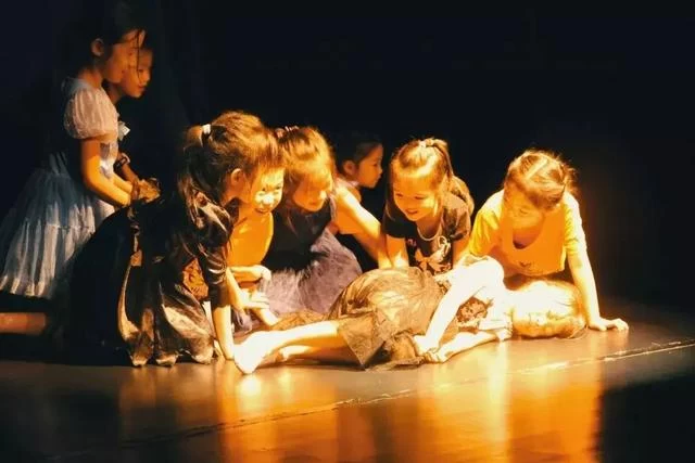 天桥艺术中心“缤纷儿童”嘉年华 | 献给孩子们的儿童节礼物(图40)