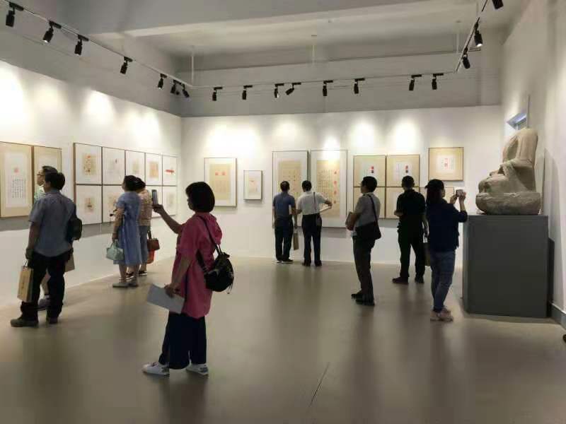 唐晋佛像篆刻作品展在云冈美术馆开展(图2)