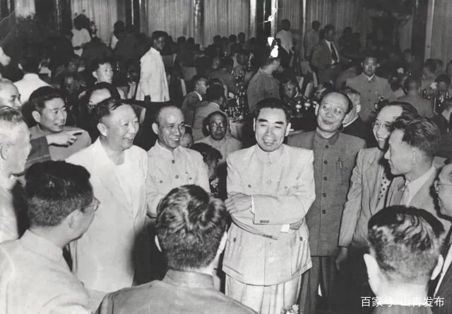 李秋喜撰文追忆:秦老与汾酒的“百年之缘”(图3) 李秋喜撰文追忆:秦老与汾酒的“百年之缘”(图3)