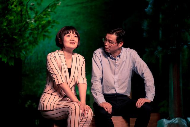 国内首部援疆题材话剧《那拉提恋歌》在新疆上演(图2)