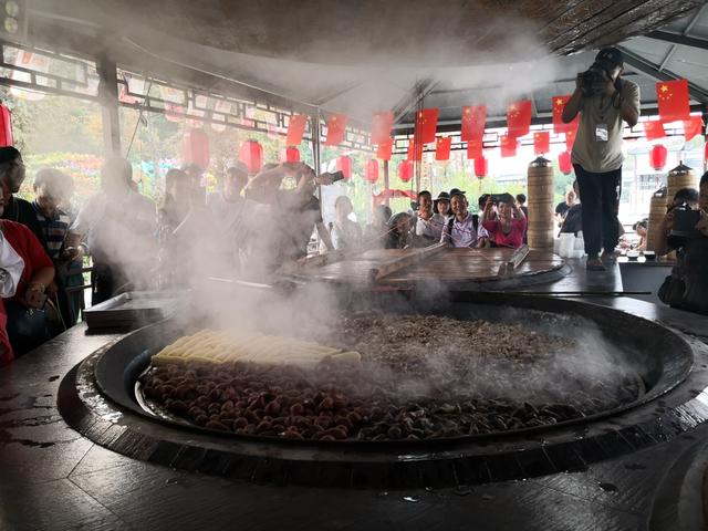 江苏兴化水上森林推出秋韵诗歌美食文化旅游节(图2)