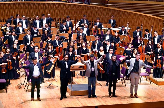庆祝中华人民共和国成立70周年 中国交响乐作品展演上海音乐会第二场成功上演(图4)
