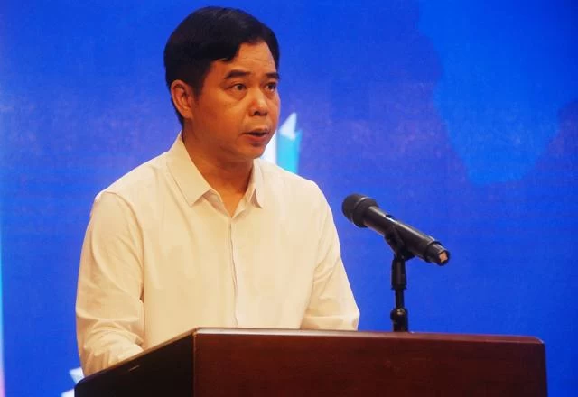 两广社科智库联盟战略合作协议签约和揭牌仪式在广西贺州市举行(图3) 两广社科智库联盟战略合作协议签约和揭牌仪式在广西贺州市举行(图3)