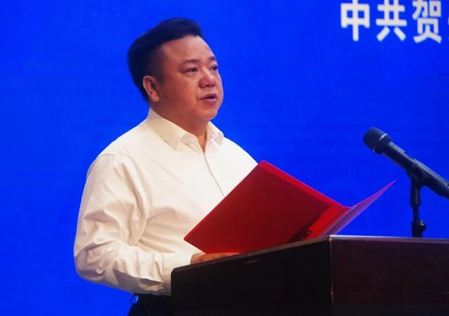 两广社科智库联盟战略合作协议签约和揭牌仪式在广西贺州市举行(图1) 两广社科智库联盟战略合作协议签约和揭牌仪式在广西贺州市举行(图1)