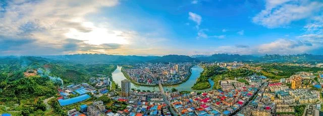 新时代的山乡巨变——广西环江毛南族整族脱贫观察(图2) 新时代的山乡巨变——广西环江毛南族整族脱贫观察(图2)