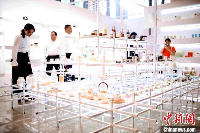湖南“瓷茶之恋”跨区域联合探索“双循环发展”(图1)