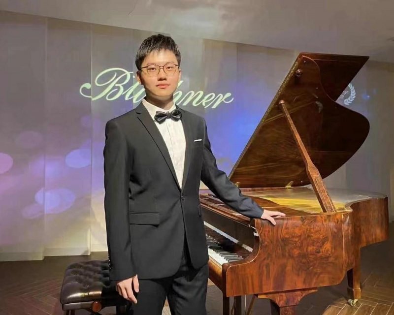 钢琴选手郭运成功入围第三届德国隆尼施国际钢琴大赛全国总决赛