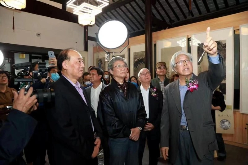 两地三友，三生有缘，“岁寒三友”画展在南京举办(图1)