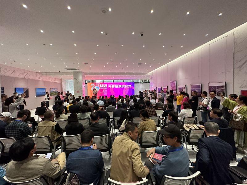 广东省第29届摄影展览开幕暨颁奖仪式宝安区美术馆隆重举行(图14)