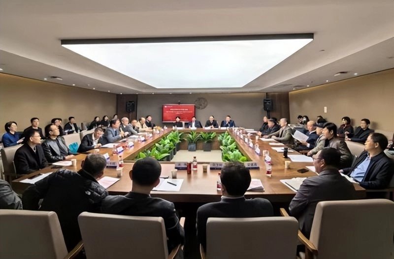 国家社科基金艺术学重大项目“新时代马克思主义中国化的艺术理论与实践研究” 开题论证会顺利召开(图1)