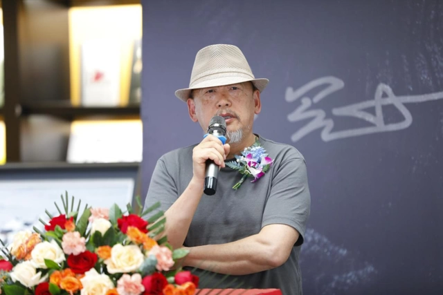 吴冠中限量综合版画精品展暨首发仪式在京举行(图7)