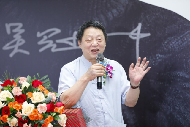 吴冠中限量综合版画精品展暨首发仪式在京举行(图10)