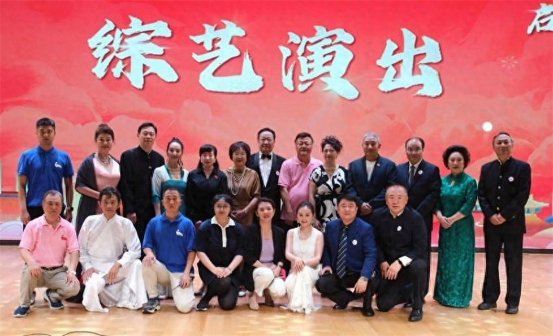 老艺术家文化志愿服务工程首个文化传承办公室在雄安新区揭牌成立(图1)