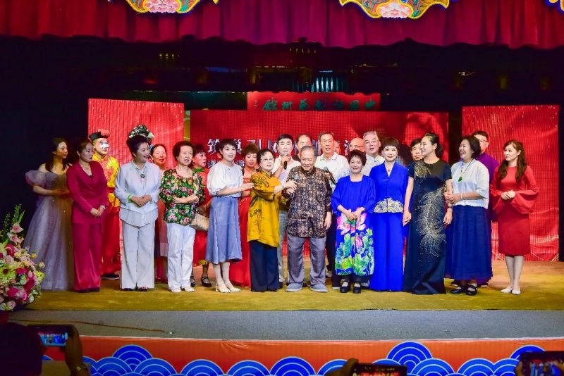 筑巢引凤评剧回滦——评剧导演巨匠张玮经典作品演唱会在滦州举行(图3)