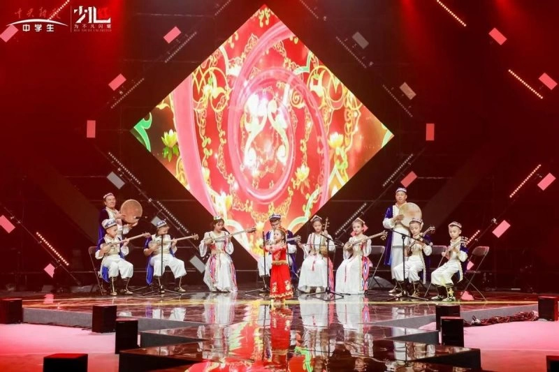 中央新影中学生频道“为不凡闪耀”《少儿红》国际艺术盛典收官(图6)