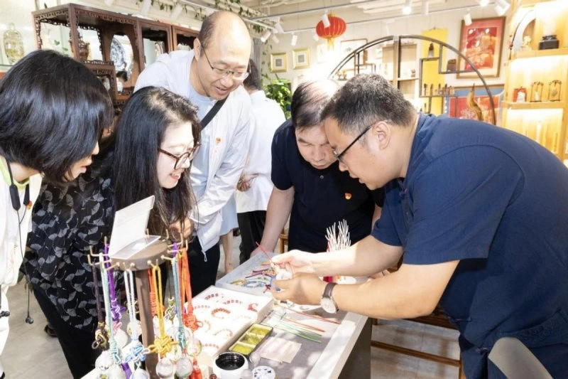 共鉴珍珠之美 共绘文化蓝图——2024北京红桥国际珍珠文化节开幕(图24)