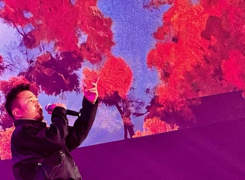 赏胡杨林观歌舞秀,金秋额济纳以文化演艺激活文旅新生态(图4) 赏胡杨林观歌舞秀,金秋额济纳以文化演艺激活文旅新生态(图4)