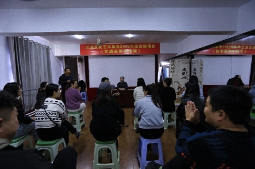 弘扬传统艺术，提升皮影戏传承活力——《非遗皮影戏培训》皮影操纵课程精彩