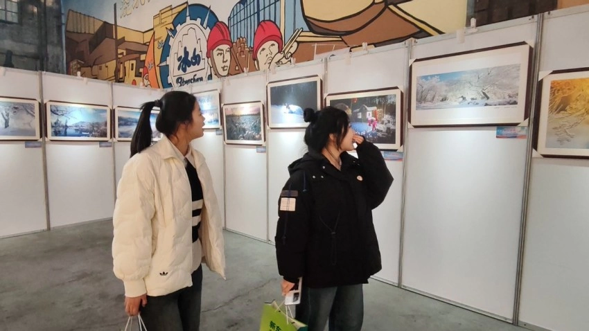 “大美伊春·魅力丰林”冬季风光摄影作品展（大连站）拉开帷幕(图3)