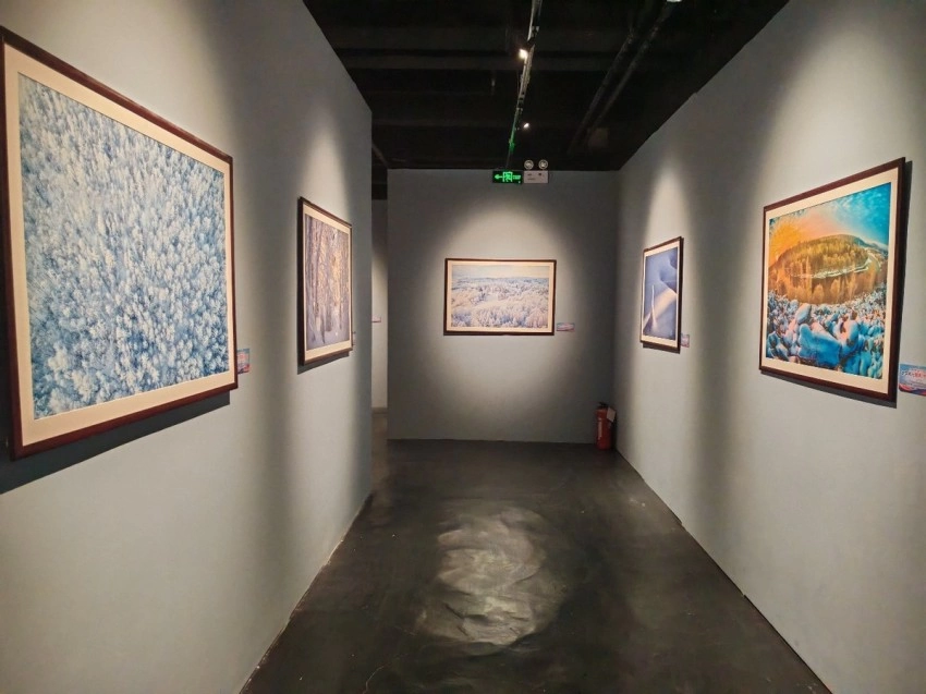 “大美伊春·魅力丰林”冬季风光摄影作品展首次走进春城昆明(图3)