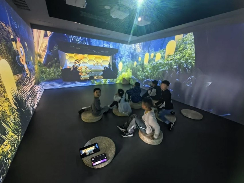 嘉兴创新发布：国内第一个元宇宙阅读体验馆总分馆体系建设成果(图3)