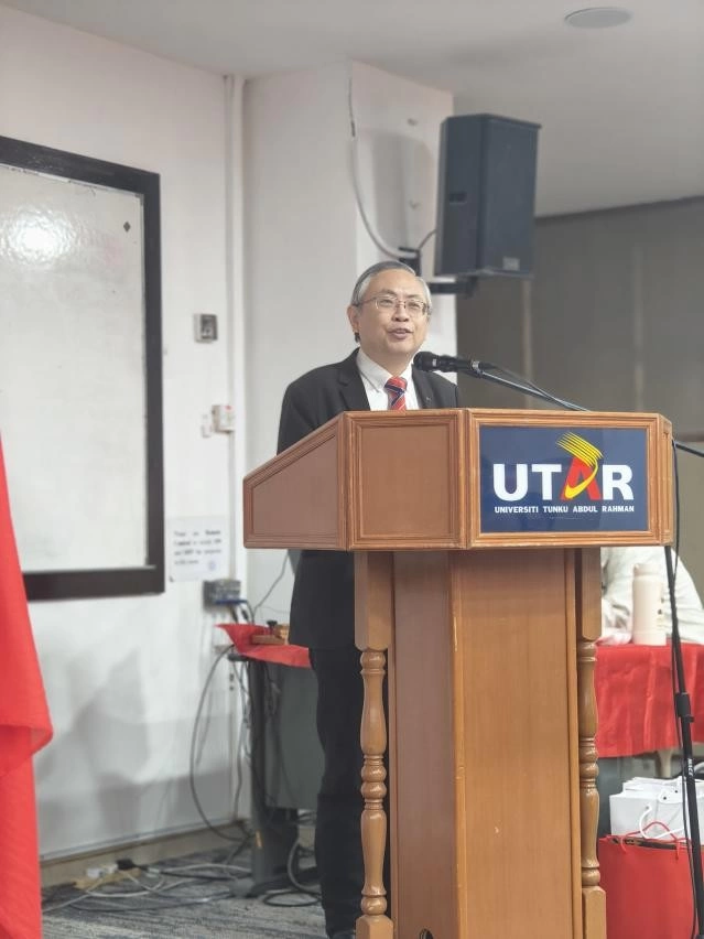 中国-东盟人文交流再添新平台，  东盟人类命运共同体研究中心在马来西亚揭牌(图2)
