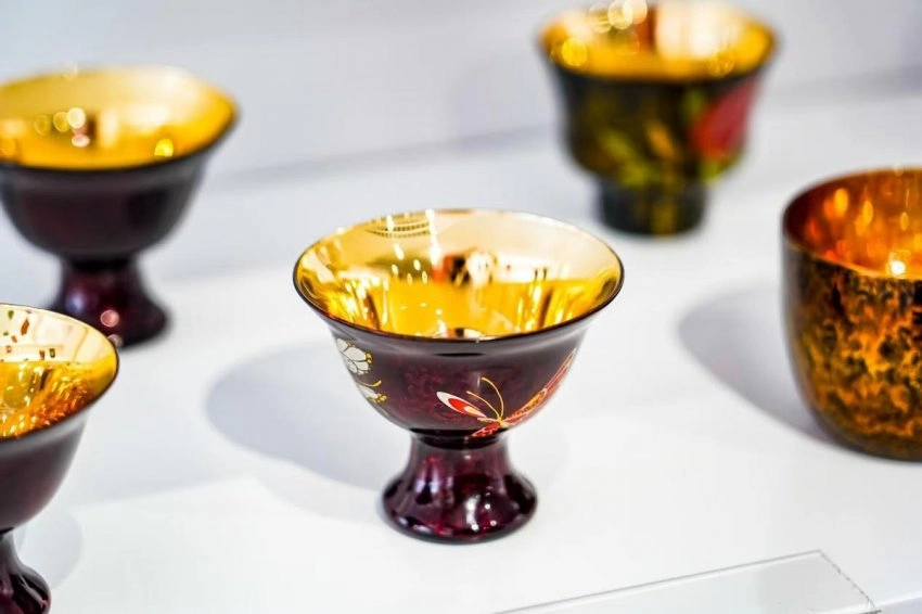 重庆城口“忘我”漆艺作品展在京启幕,百余件残疾人非遗作品亮相故宫博物院(图12) 重庆城口“忘我”漆艺作品展在京启幕,百余件残疾人非遗作品亮相故宫博物院(图12)