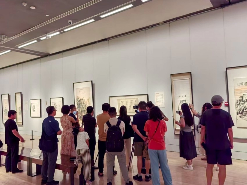 “守真——石朴艺术展”在中国美术馆开幕(图26) “守真——石朴艺术展”在中国美术馆开幕(图26)