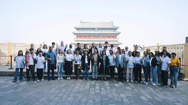 人类命运共同体国际智库论坛嘉宾开启北京中轴线文化体验之旅(图4)