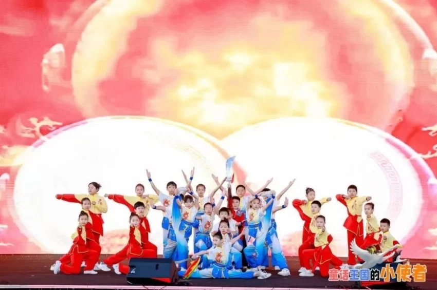 中丹童趣艺术共创“童话王国的小使者”系列活动在京启动(图6)