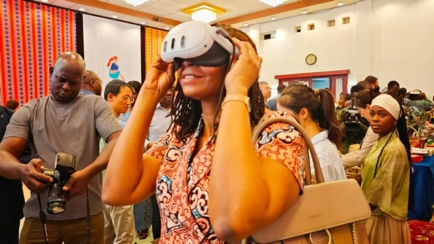 西安贝宁部省合作圆满落幕 云端线下共促中非文明对话(图2) 西安贝宁部省合作圆满落幕 云端线下共促中非文明对话(图2)