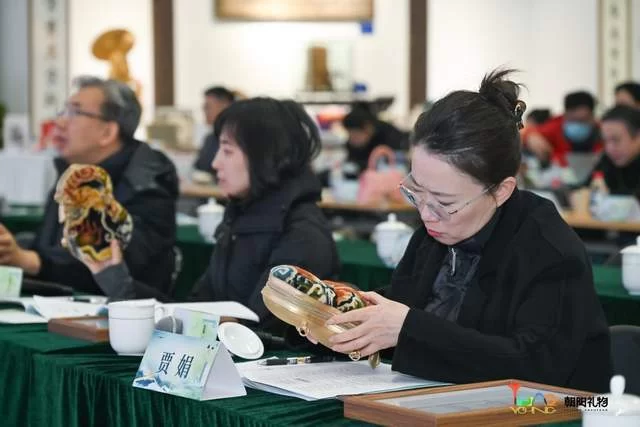 文创精品焕新城市文化名片——“潮YOUNG好礼”2025朝阳礼物决赛落幕(图2)