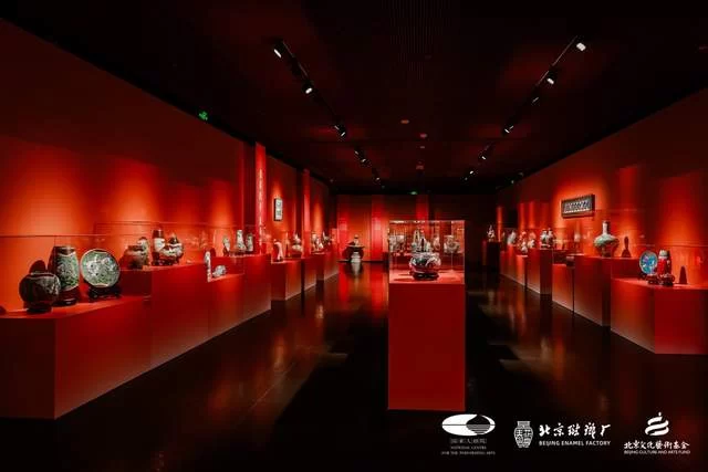  “景泰流芳 蓝韵新生” 景泰蓝传承与创新艺术展在国家大剧院开幕(图9)