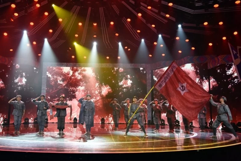 “唱支山歌给党听”——2021广西文艺界喜迎建党100周年"歌海元宵"特别节目录制完成(图7) “唱支山歌给党听”——2021广西文艺界喜迎建党100周年"歌海元宵"特别节目录制完成(图7)