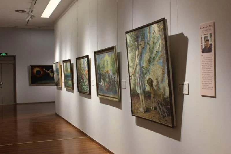 “聚焦经典 盛世丹青”——侯业油画作品展在北京炎黄艺术馆隆重展出(图5) “聚焦经典 盛世丹青”——侯业油画作品展在北京炎黄艺术馆隆重展出(图5)